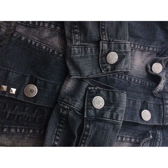 Abbey Dawn - Detailed Denim Jacket - Picture 5 of 8